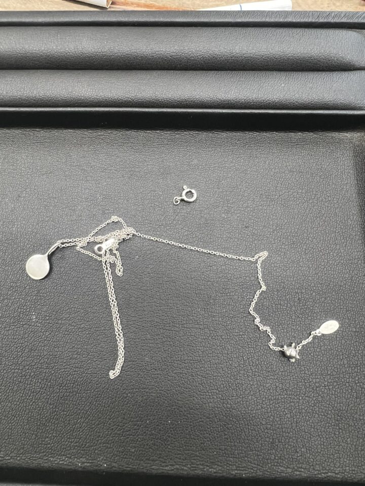 絡まったチェーンの解き方 絡まない保管方法の画像