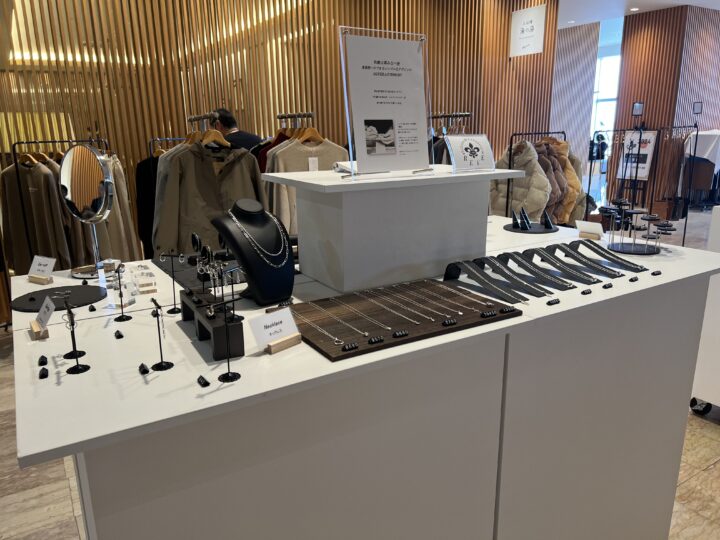 白浜でアクセサリー・ペアリングをお求めの方は当店POPUPでの画像